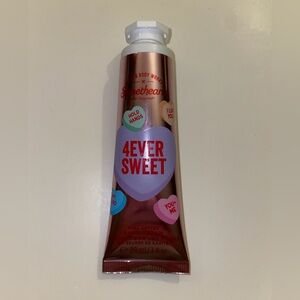 Bath & Body Works 4Ever Sweet Sweethearts Hand Cream 1oz Valentine New